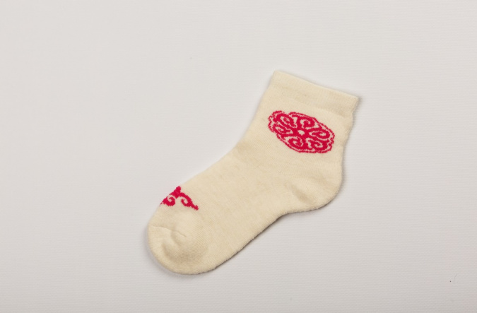 Women's socks with an ornament фото 2